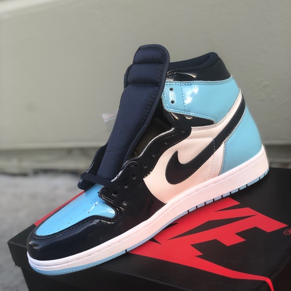 womens blue chill jordans